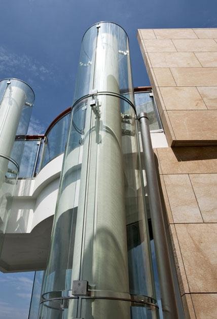Capsule Elevator