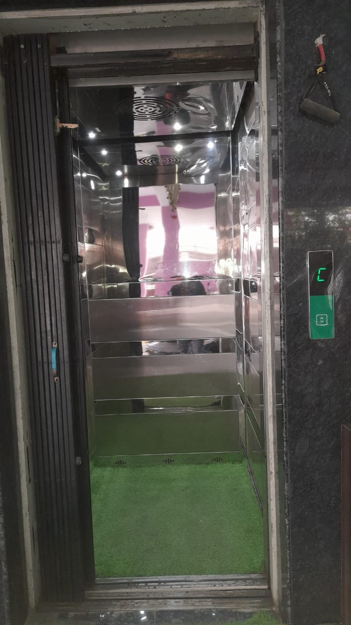 Kotis Elevator Gallery 5